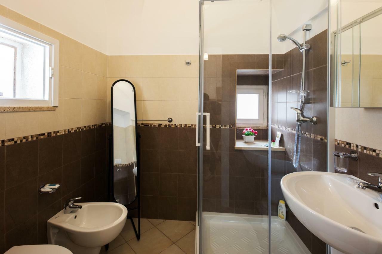 Antico Rifugio Bed & Breakfast กาโรวิญโญ ภายนอก รูปภาพ