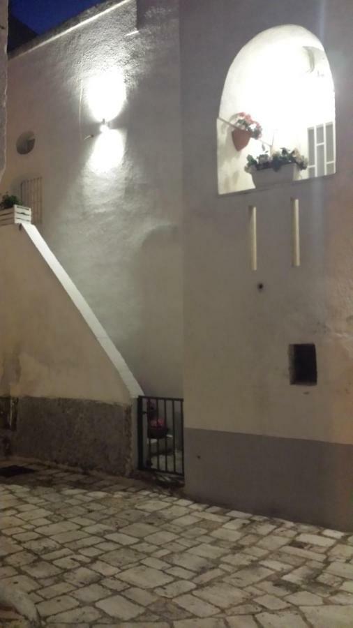 Antico Rifugio Bed & Breakfast กาโรวิญโญ ภายนอก รูปภาพ